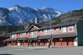 Lillooet Hotel Victoria